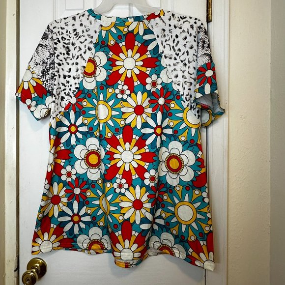 🔵Viwedo Multi color Floral & Animal Print Tunic Top 2Xl - CLEARANCE - Picture 5 of 5